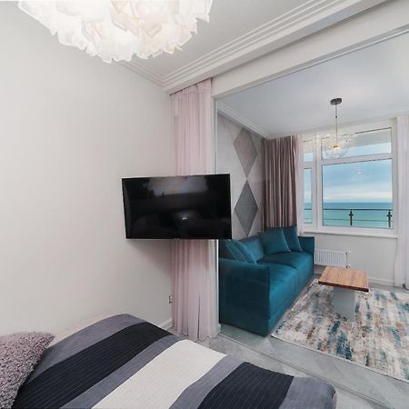 أوديسا Wowell Apartments المظهر الخارجي الصورة